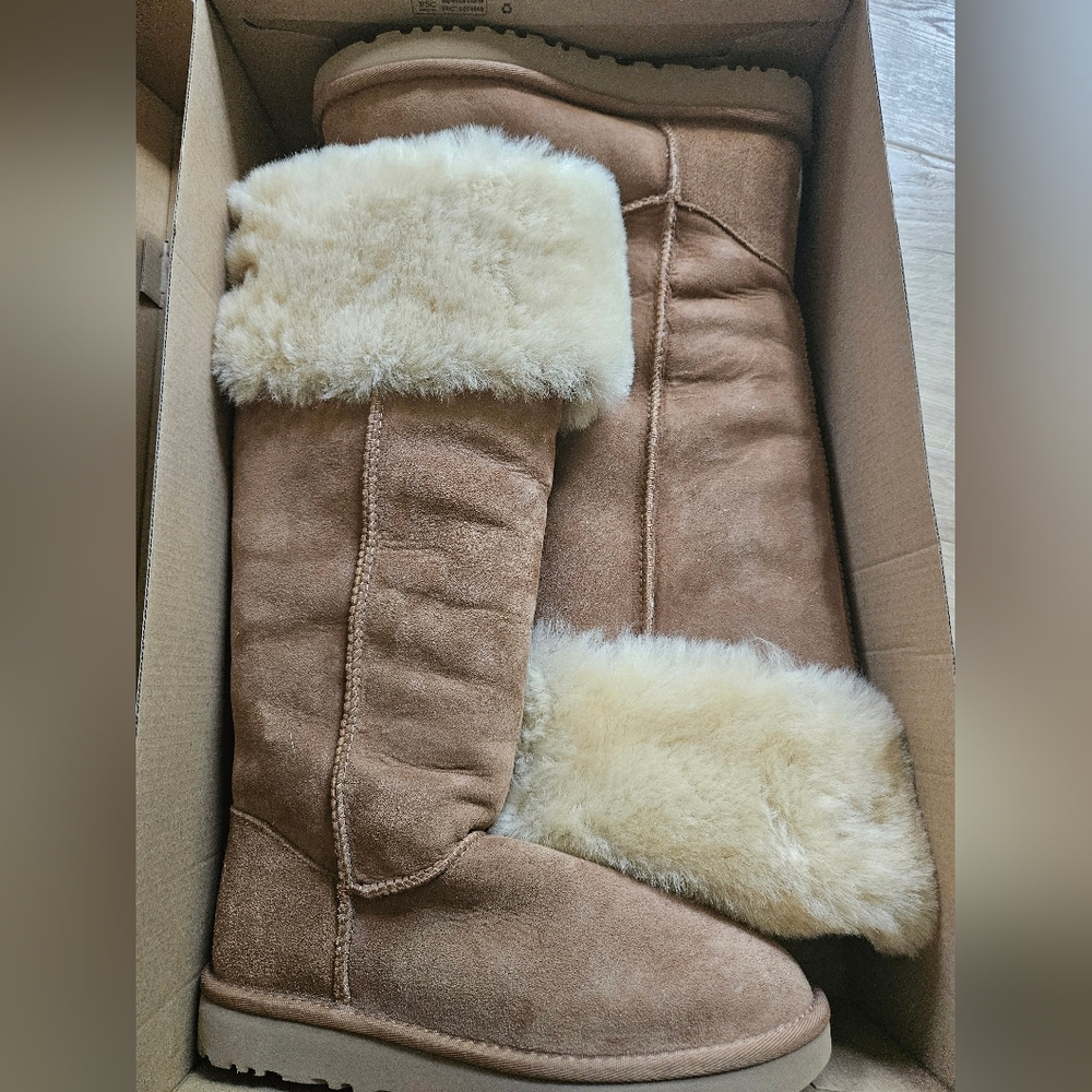 SOLD Uggs over knee bailey size 7